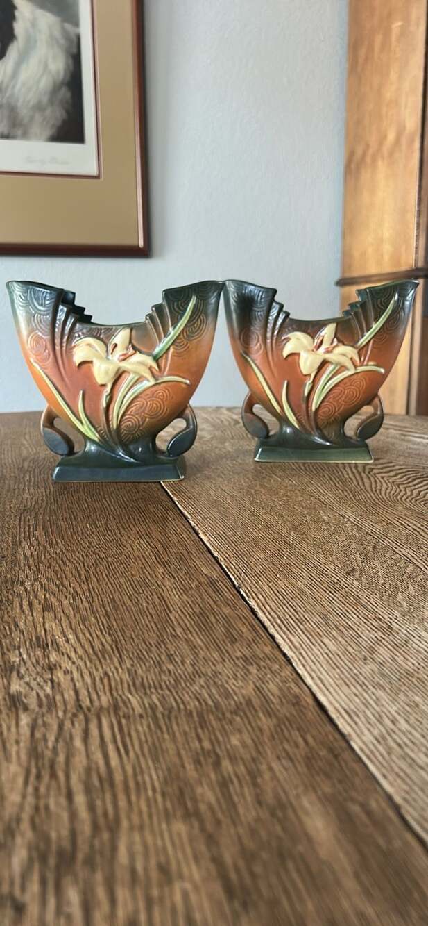 Roseville Zephyr Lily Fan Vase 205-6 Set of 2